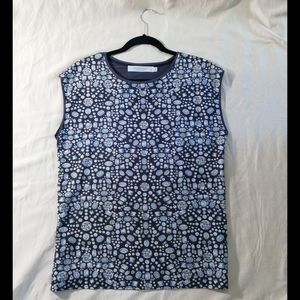 Contemporaine from Simons sleavless blouse size M